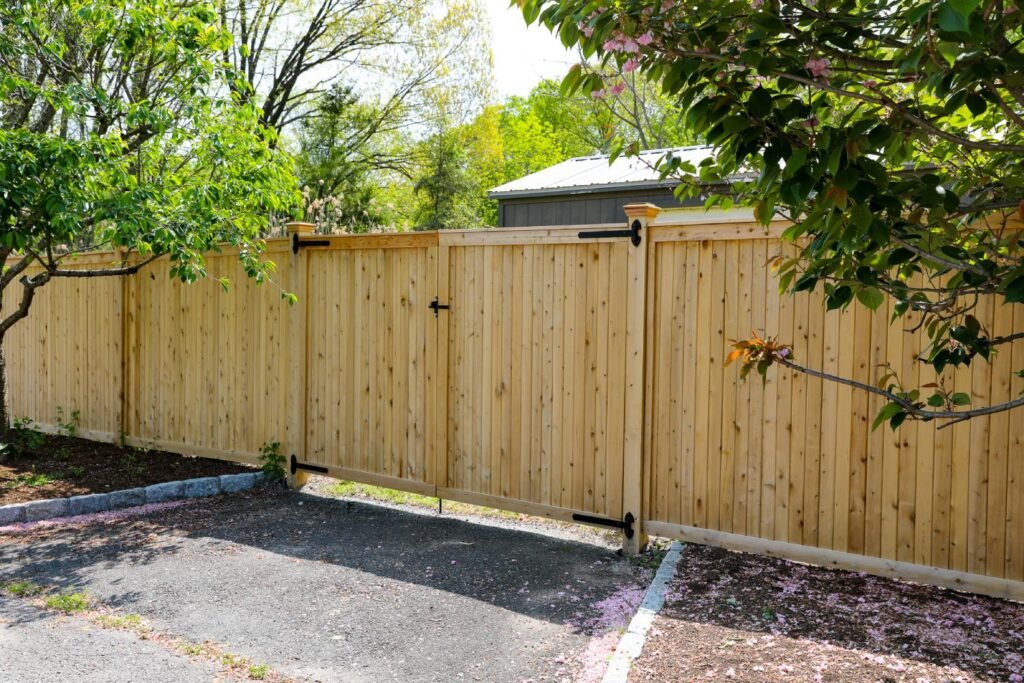 Picture of sturdy wood fence gate built in Georgia